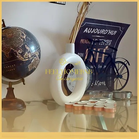 Le Petit Stanislas Downtown Free Coffee